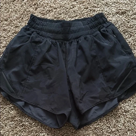 Lululemon Black Camo Shorts - Picture 1 of 4